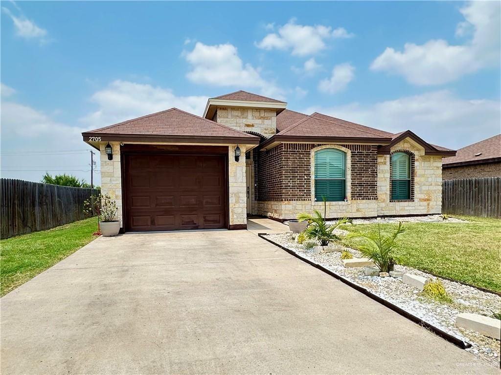 2705 Asilomar St - Photo 2 of 19