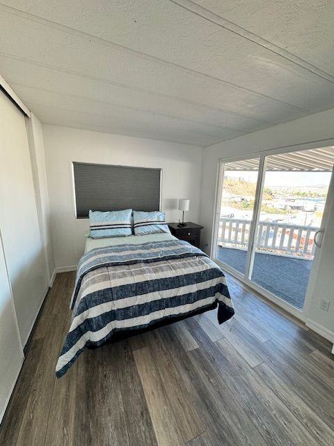 10176 Harbor View Rd W - Photo 2 of 25