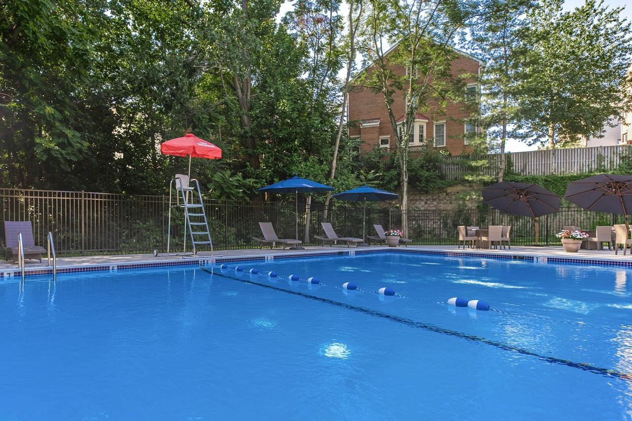 The Oliver in Alexandria - Photo 4 of 50