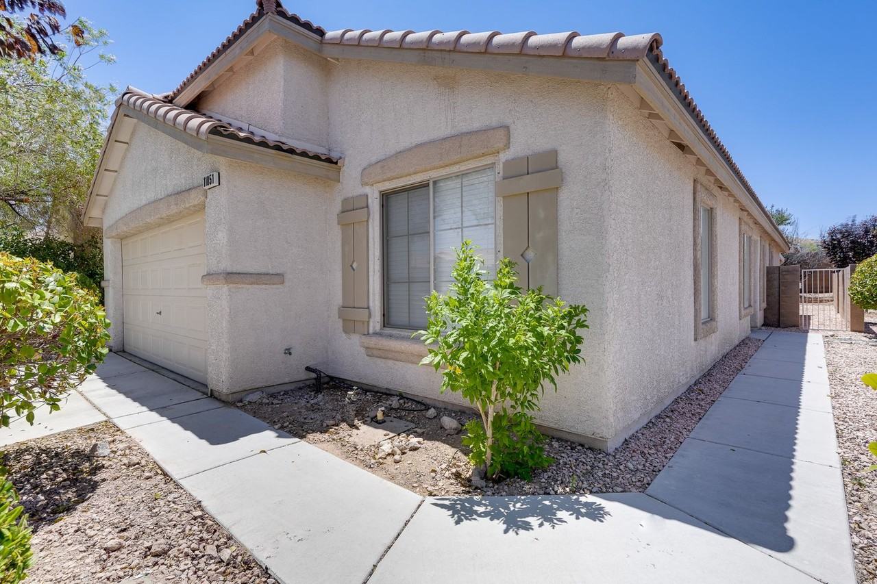 11051 Cresco Ct - Photo 4 of 33