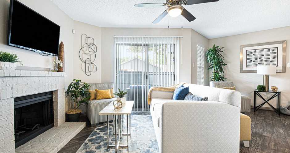 Oaks of Lewisville Apartments - Photo 5 of 42