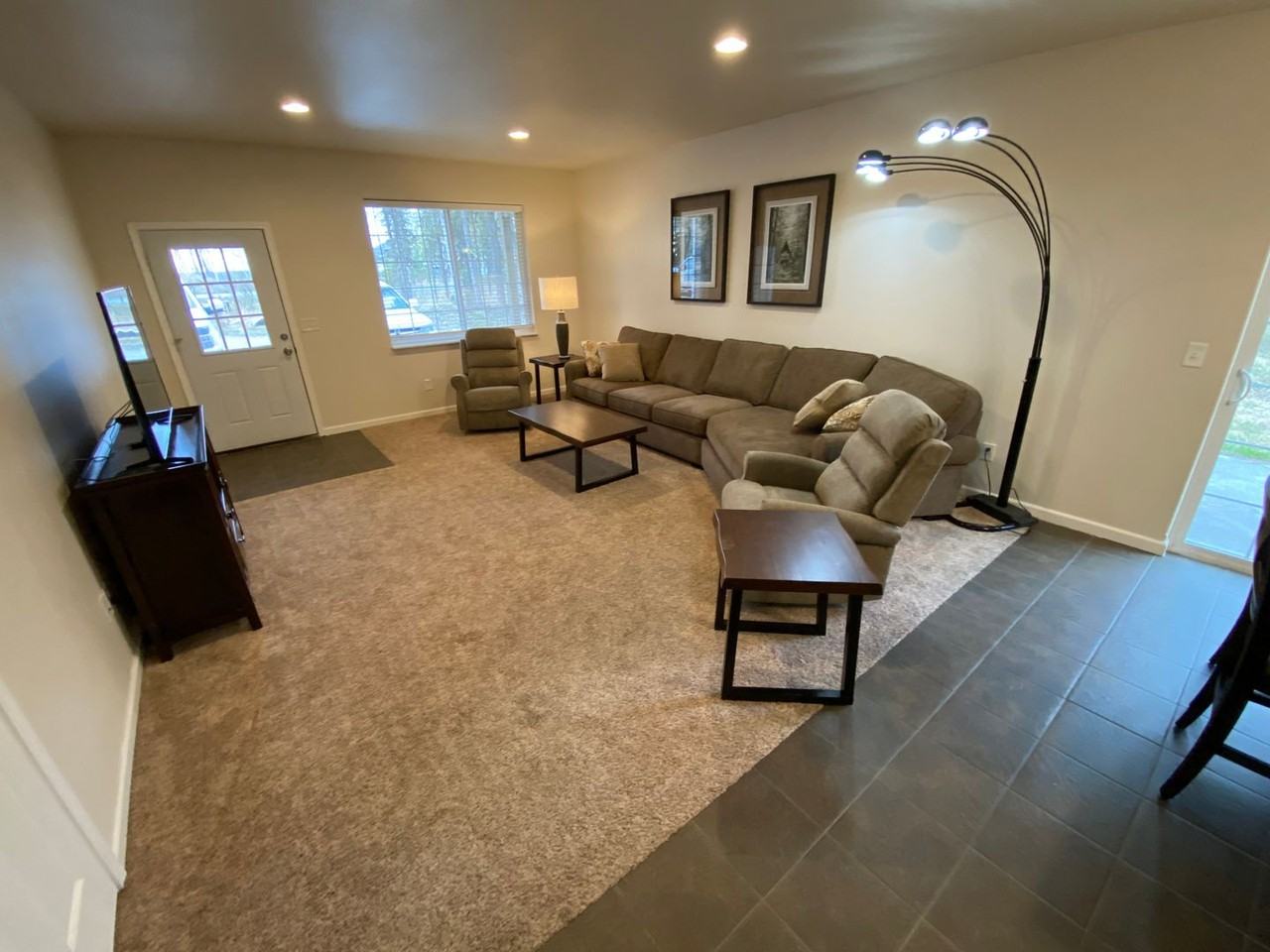 47265 Eagle Ridge Court - Photo 3 of 15