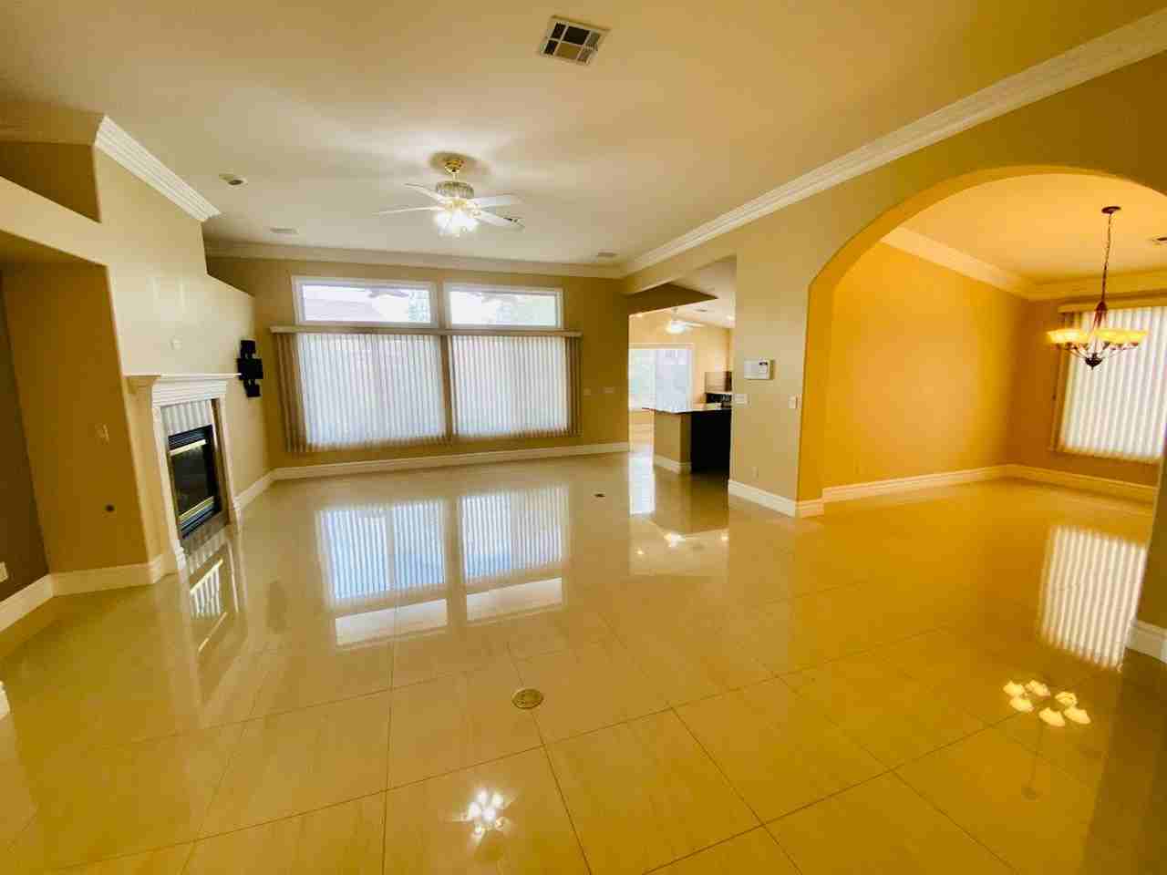 7390 Gold Rush Ct - Photo 3 of 15