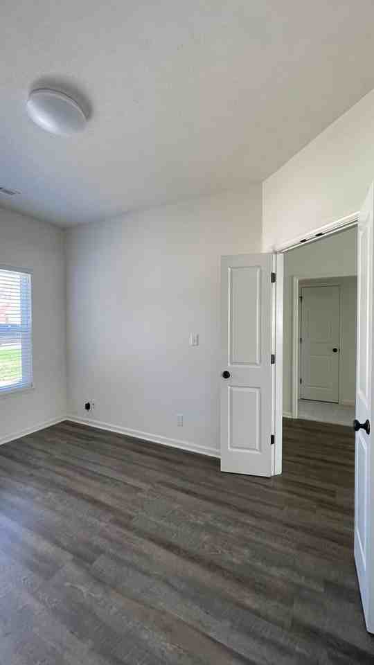 2869 Morallion Dr - Photo 4 of 12
