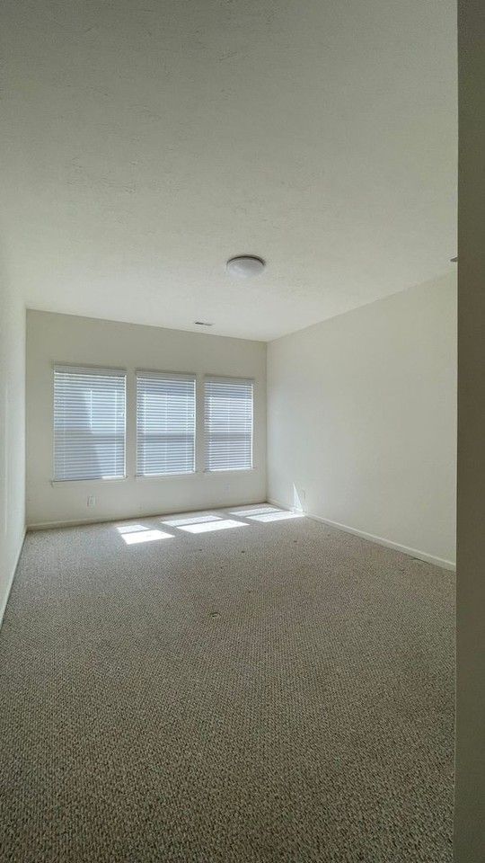 2869 Morallion Dr - Photo 5 of 12