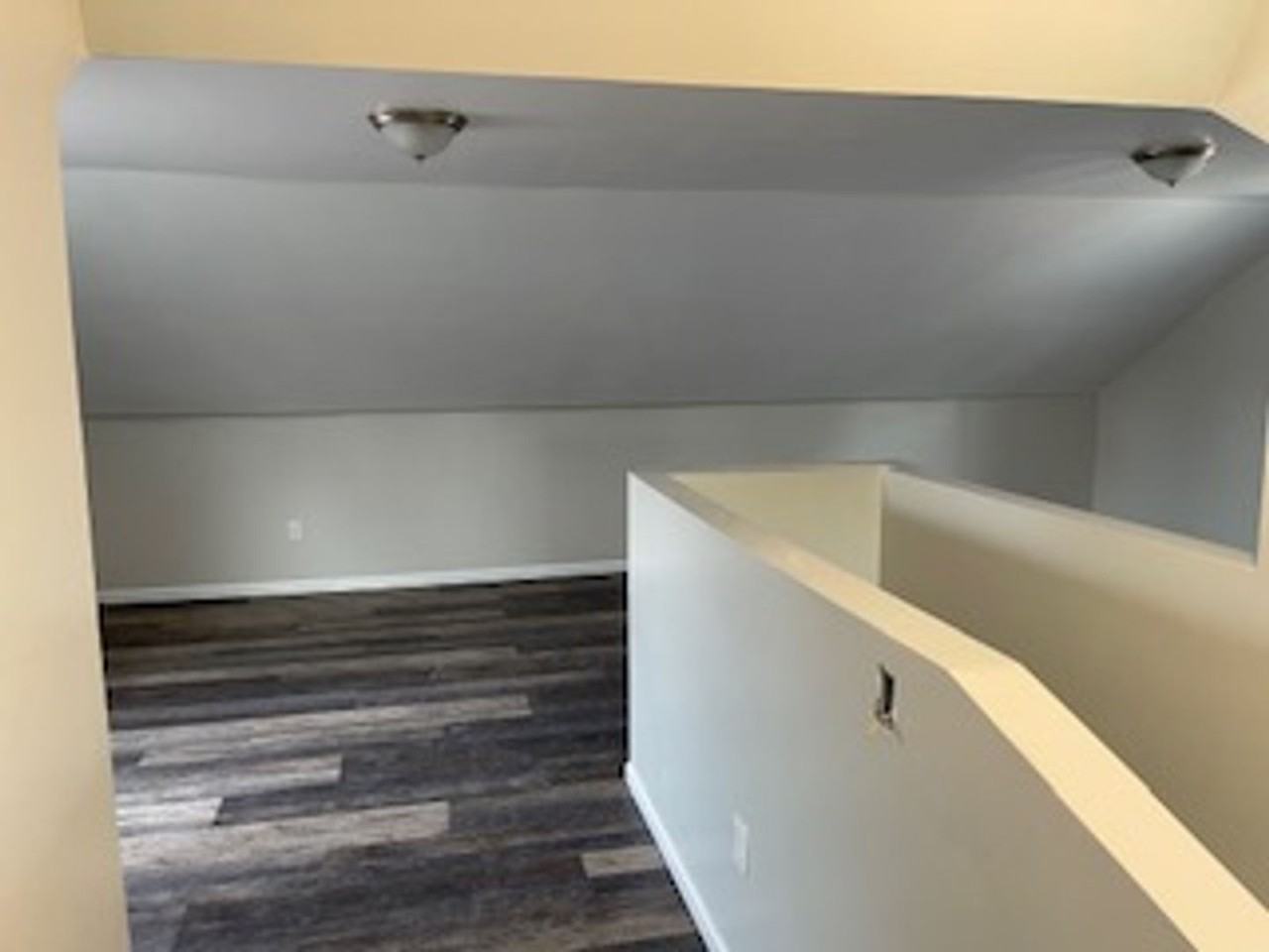 20664 Kenosha St - Photo 7 of 38