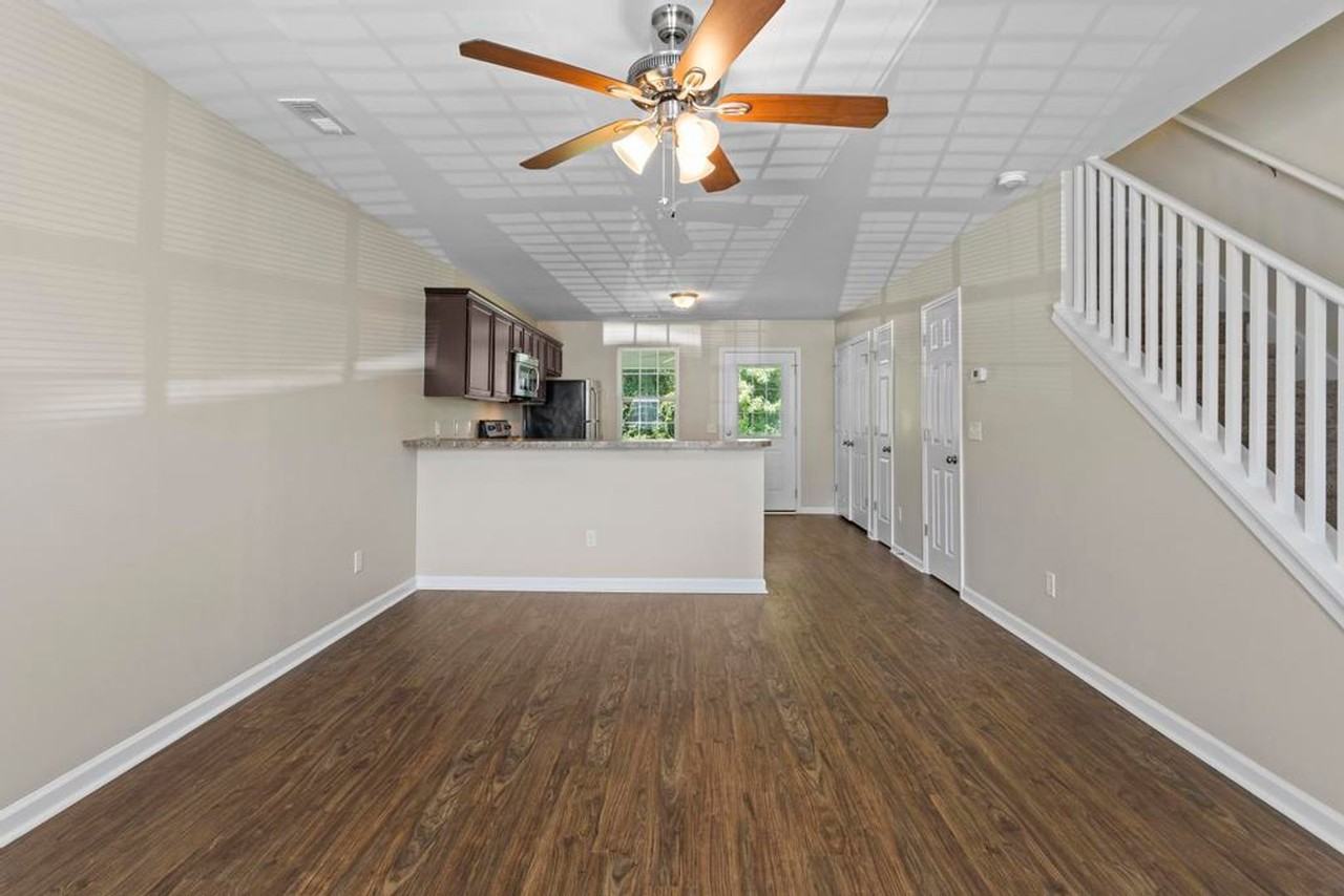 100 Virginias Landing Ct - Photo 4 of 23