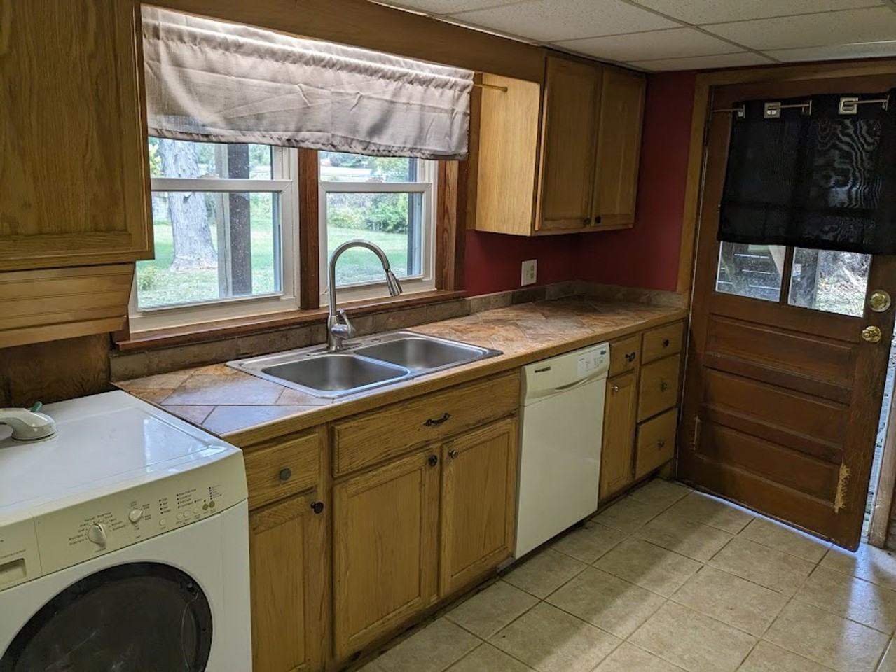 45 S Country Club Dr #A - Photo 4 of 18