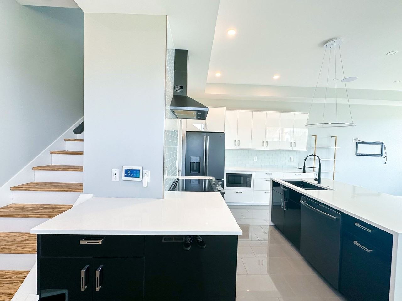 1116 Dawson Street - Photo 3 of 31