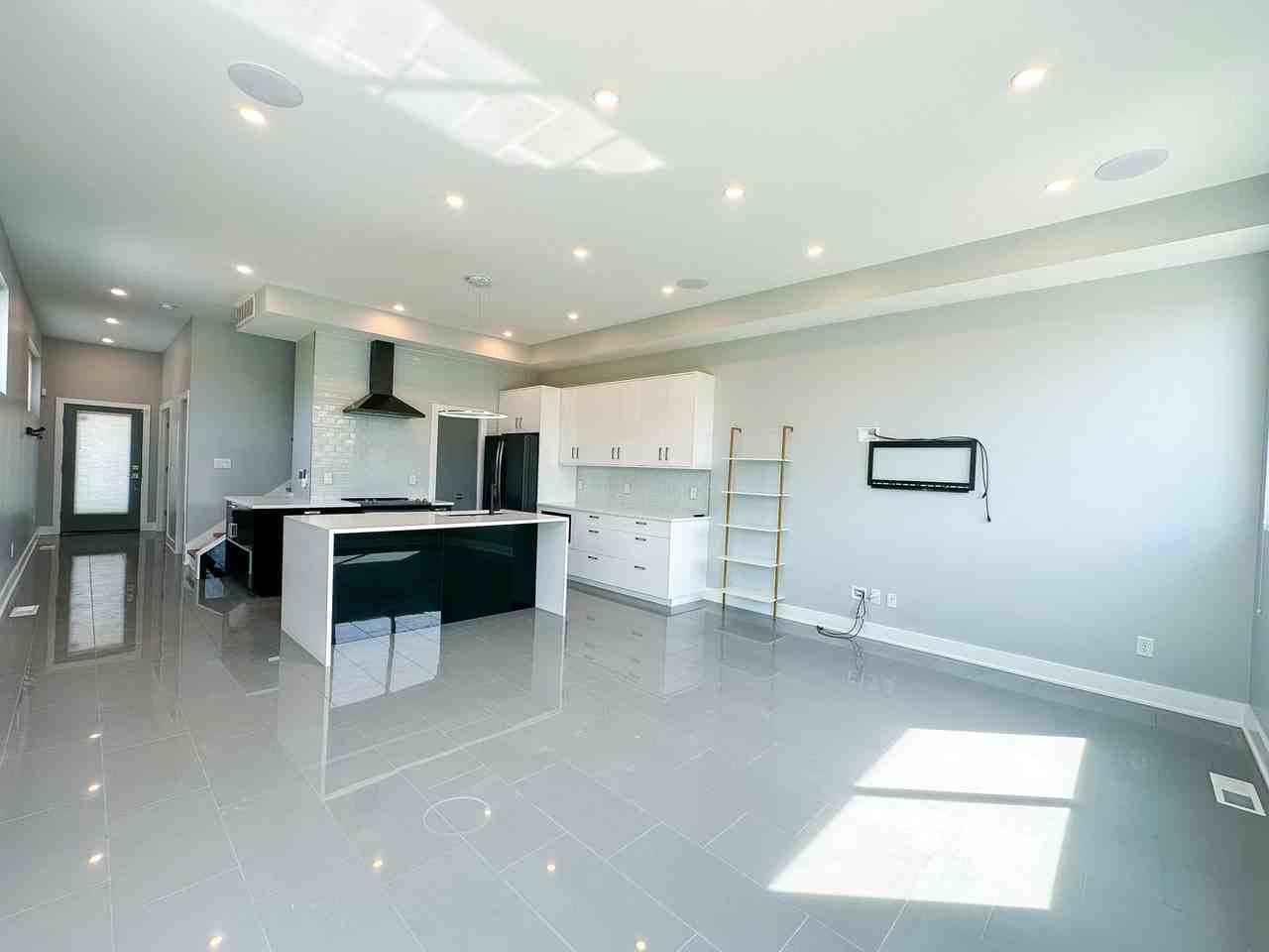 1116 Dawson Street - Photo 6 of 31