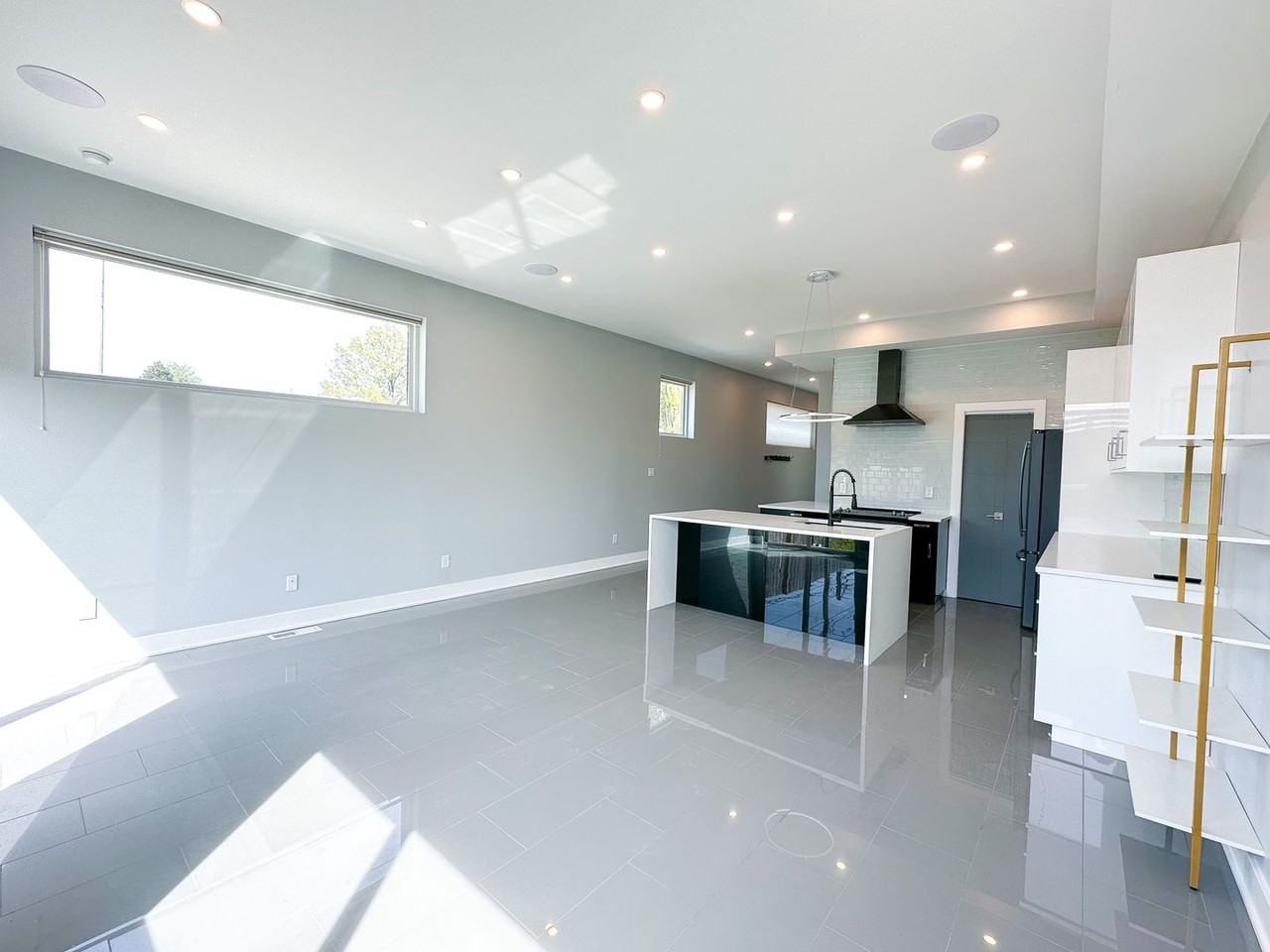 1116 Dawson Street - Photo 7 of 31