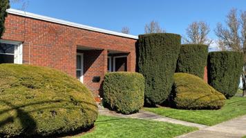 featured image of 1710 Nw Van Buren Ave