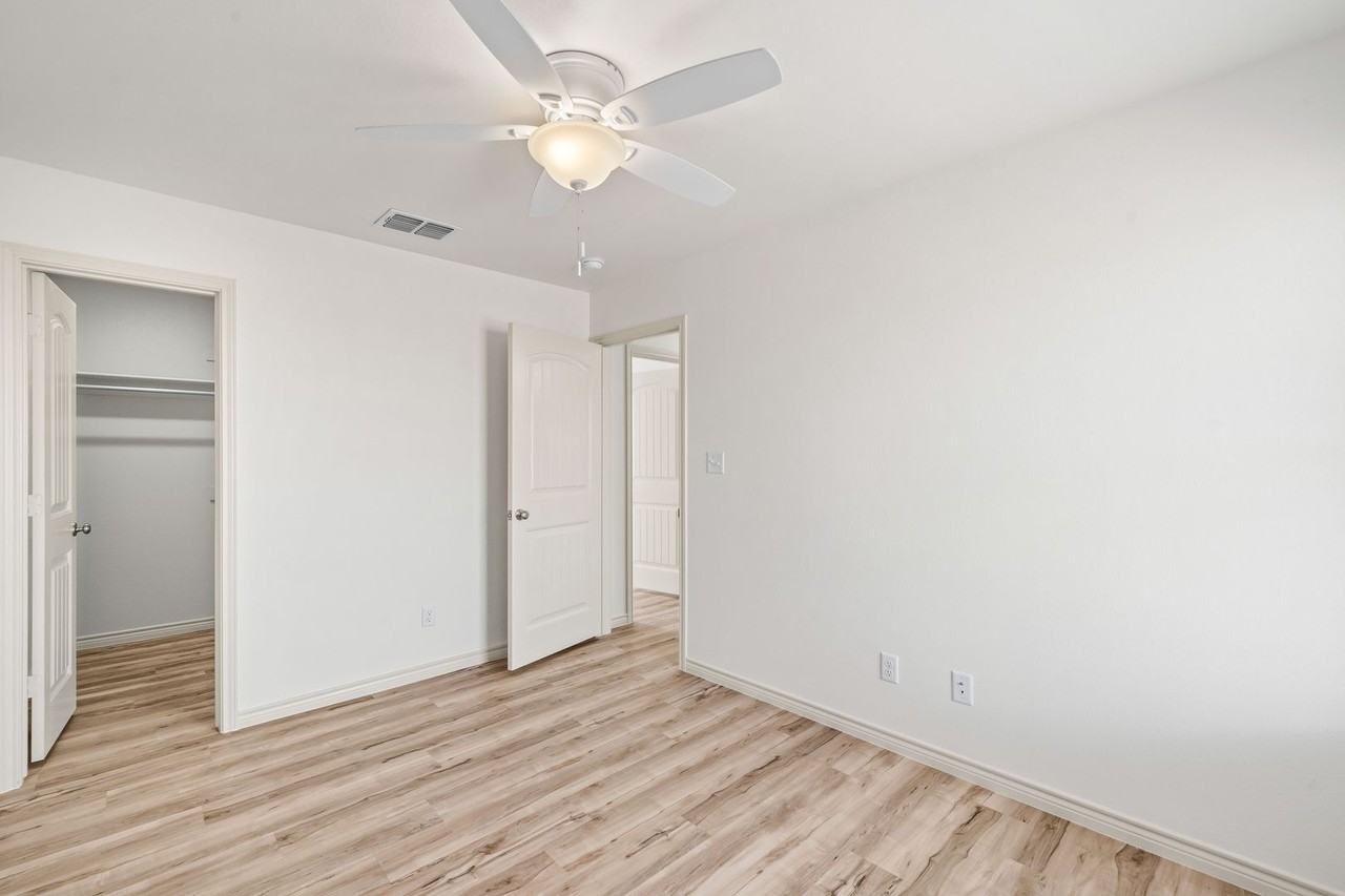 213 Fm 789 #B - Photo 2 of 23