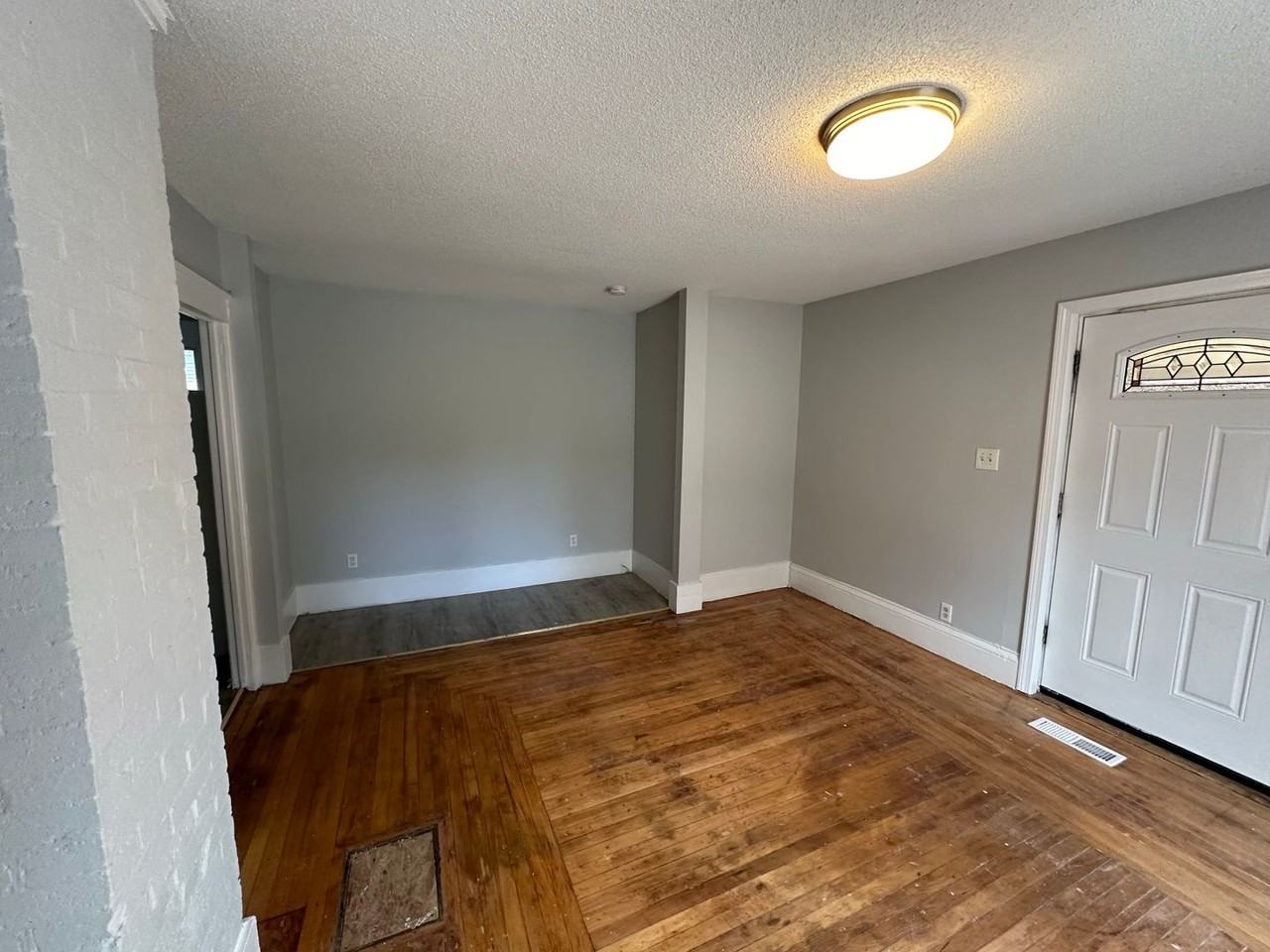 36 Dummer - Photo 2 of 10