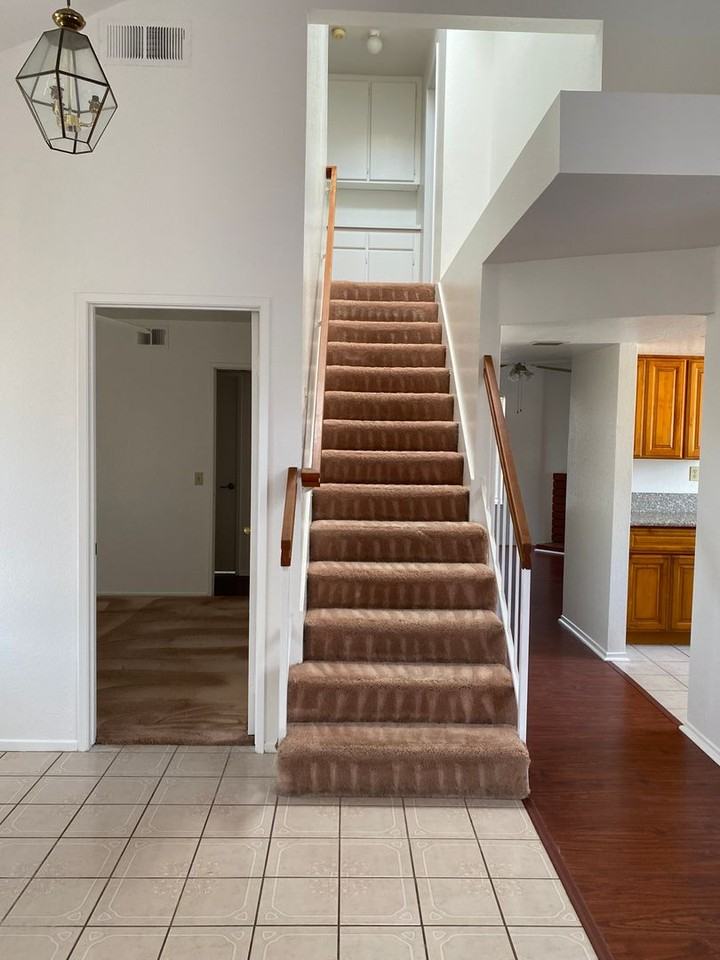 1524 Canterbury Cir - Photo 6 of 21