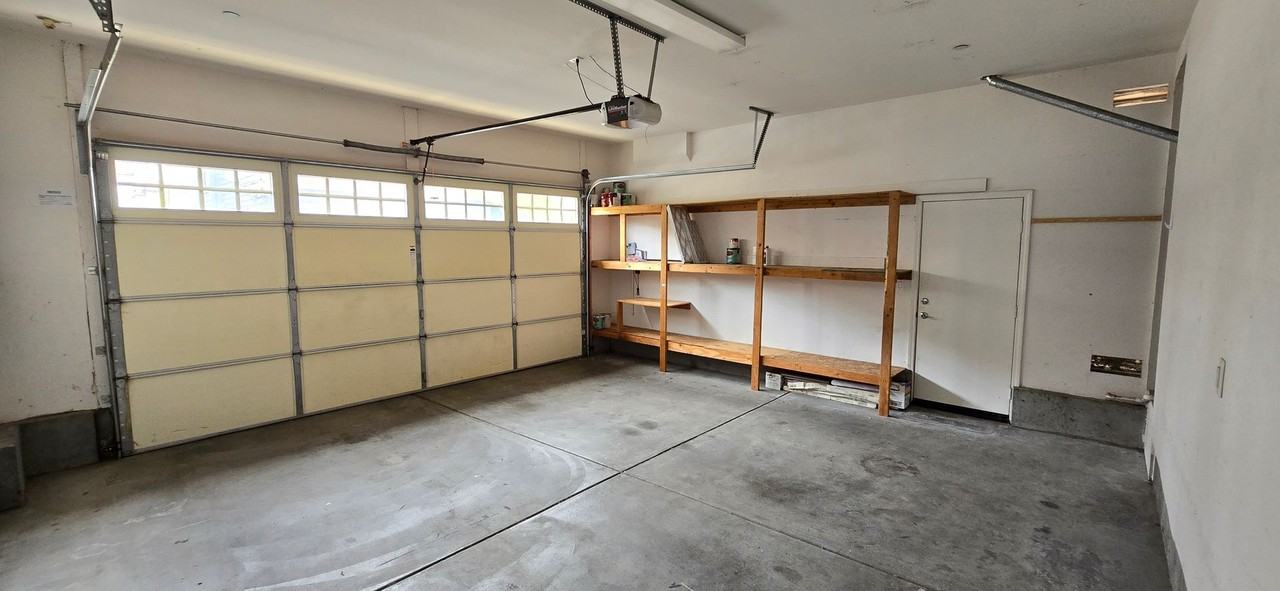 1465 Donegal Way - Photo 5 of 23