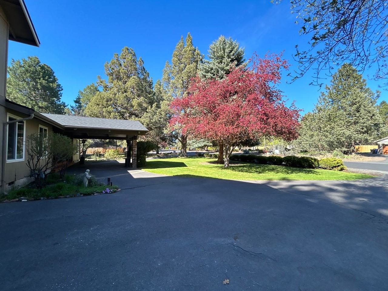 61545 Orion Dr - Photo 3 of 30