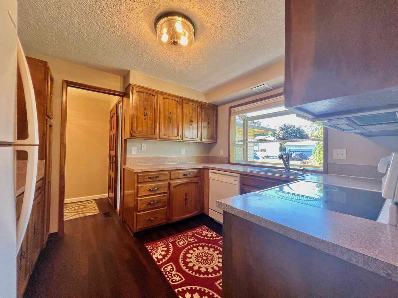 4269 Se 5th St - Photo 3 of 22