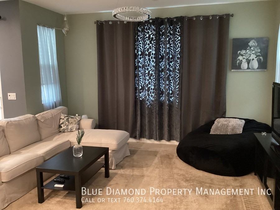 27760 Heritage Ln - Photo 3 of 15