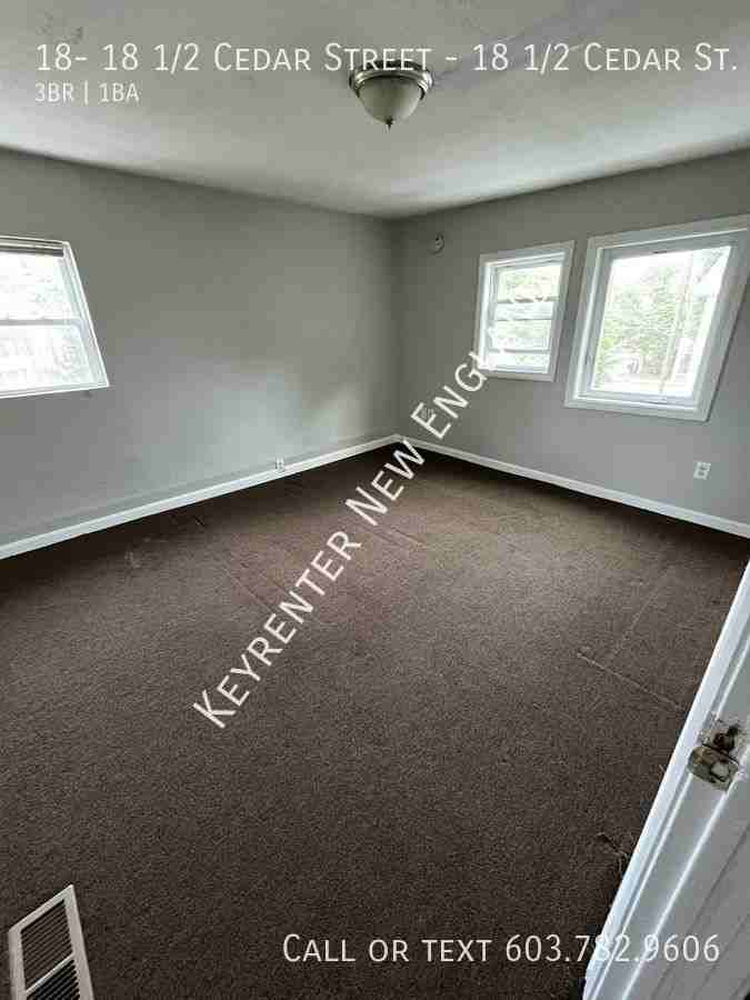 18- 18 1/2 Cedar Street - Photo 2 of 8