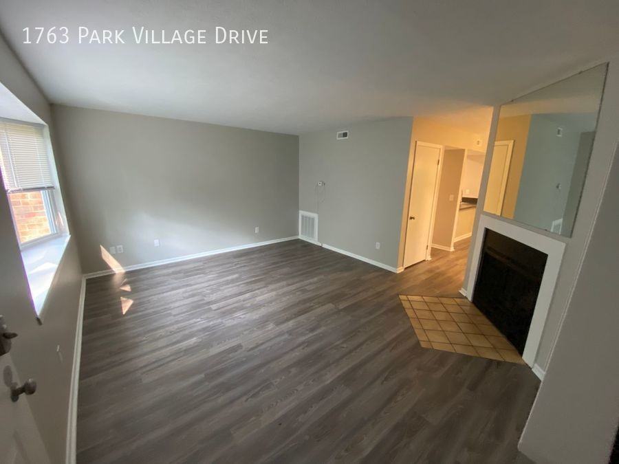 1763 Park Village Dr - Photo 2 of 17