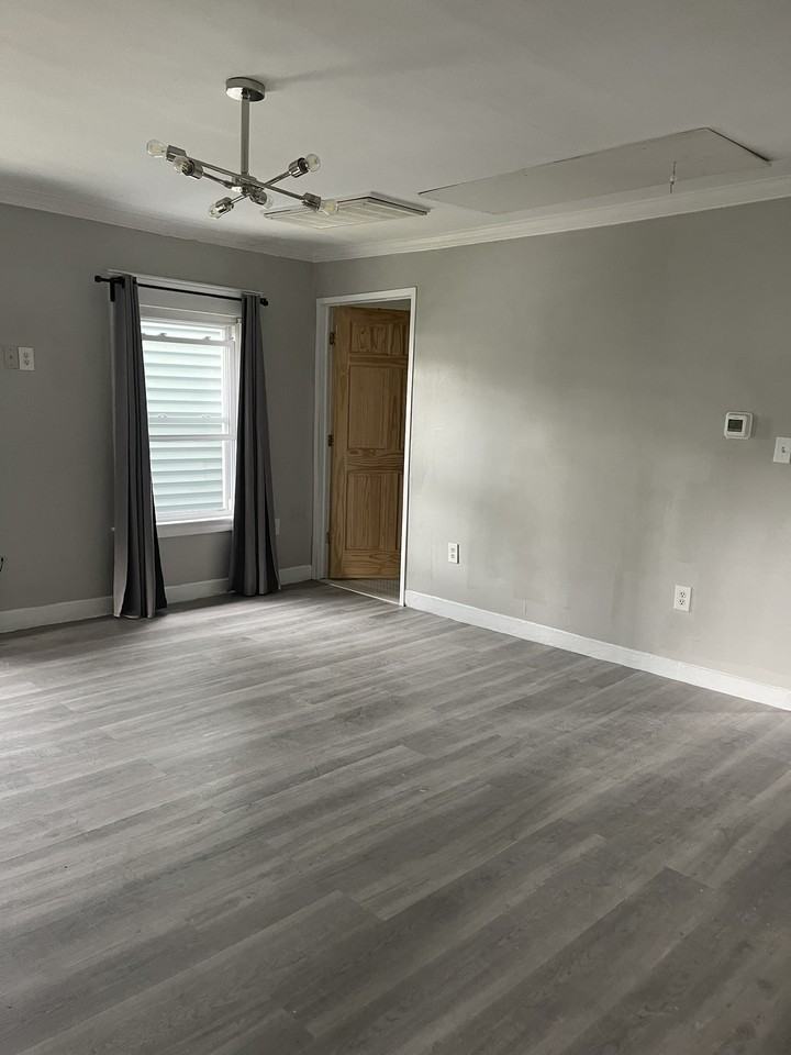 131 Portsea St #2 - Photo 6 of 15