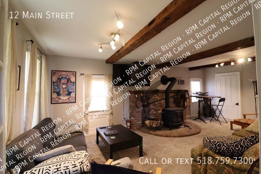 12 Main St - Photo 3 of 10