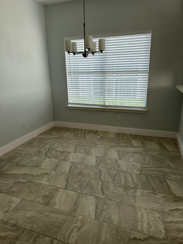 2819 Southampton Way #B - Photo 6 of 14