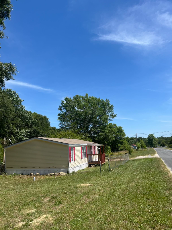 1402 Burrell Rd #1402 - Photo 2 of 6