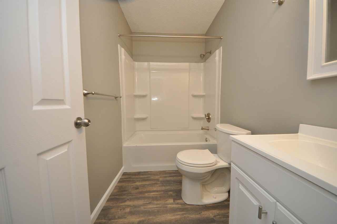 Bennington Place - Photo 3 of 6