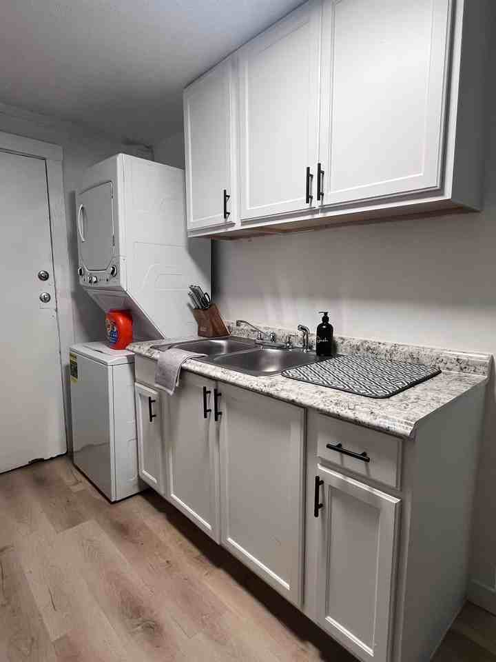 1916 McBroom Street - Photo 2 of 10