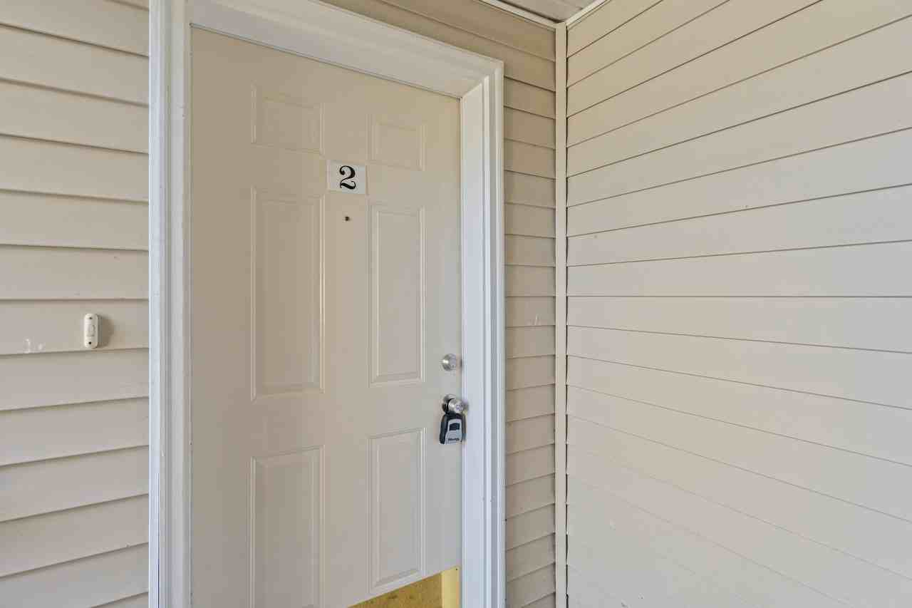 1220 Fern Street Southwest - Photo 3 of 19