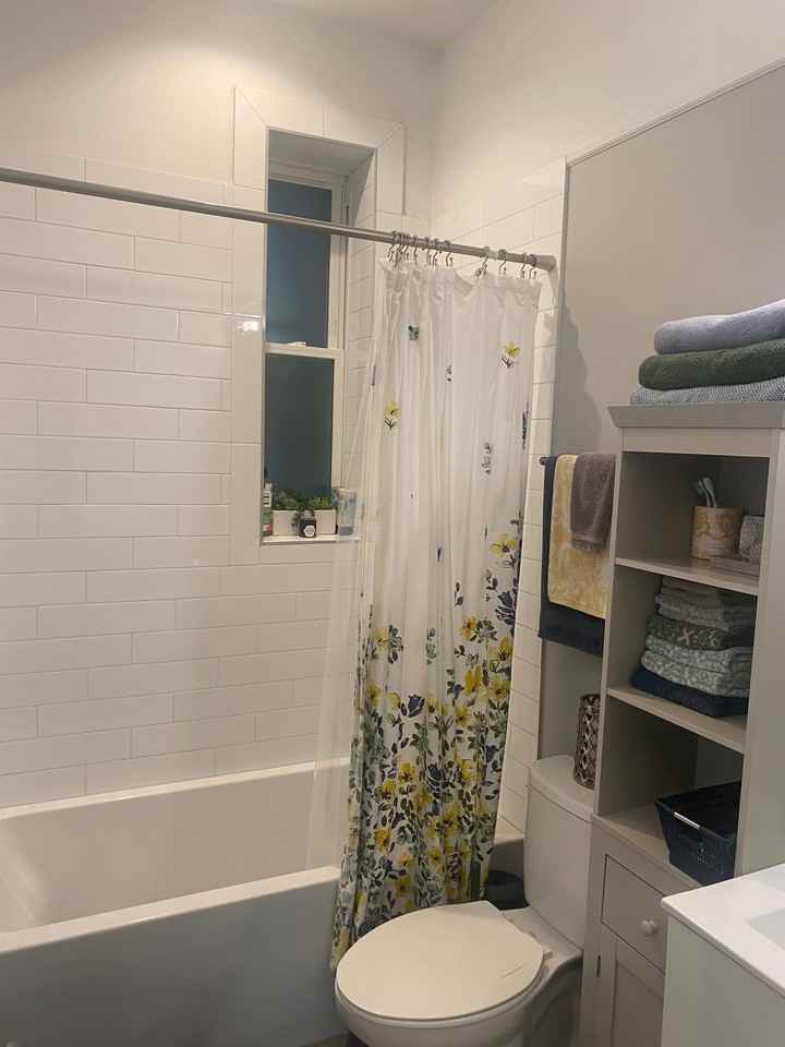 1059 North Damen Avenue - Photo 6 of 27