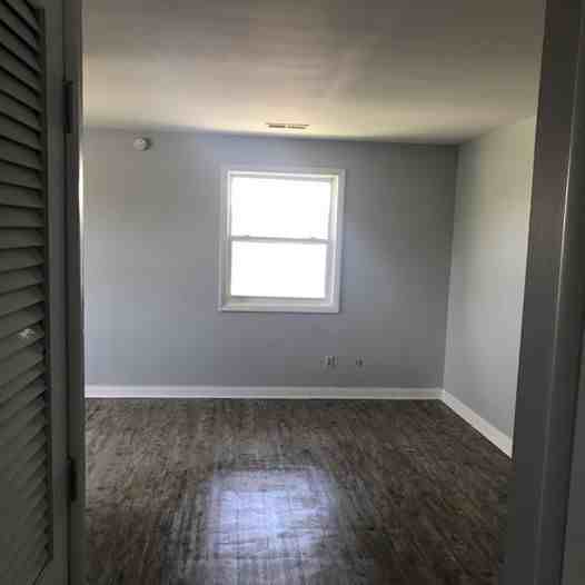 634 South Main Street - Photo 3 of 34