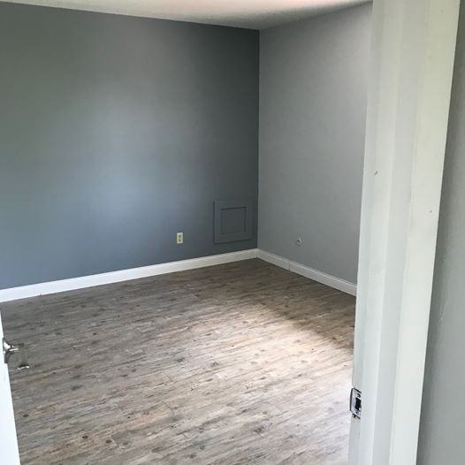 634 South Main Street - Photo 6 of 34