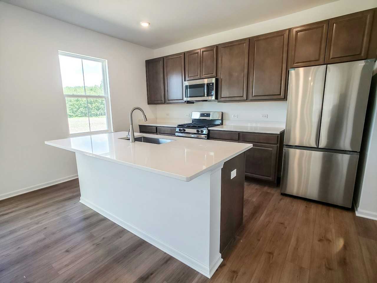 11400 Thomas St - Photo 3 of 15