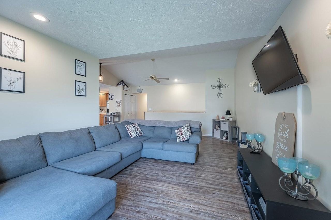 470 Yale Drive, Unit A - Photo 3 of 17