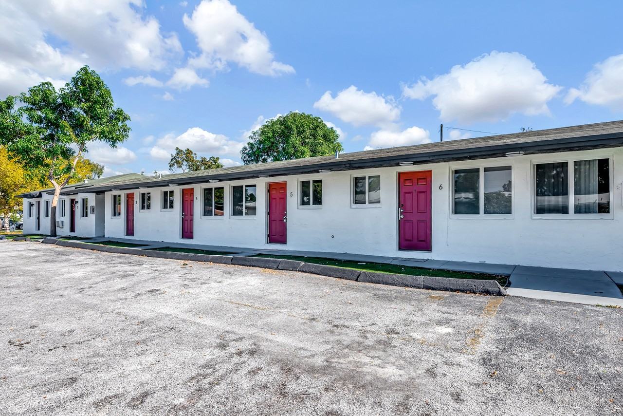 2308 Jackson Street - Photo 4 of 13