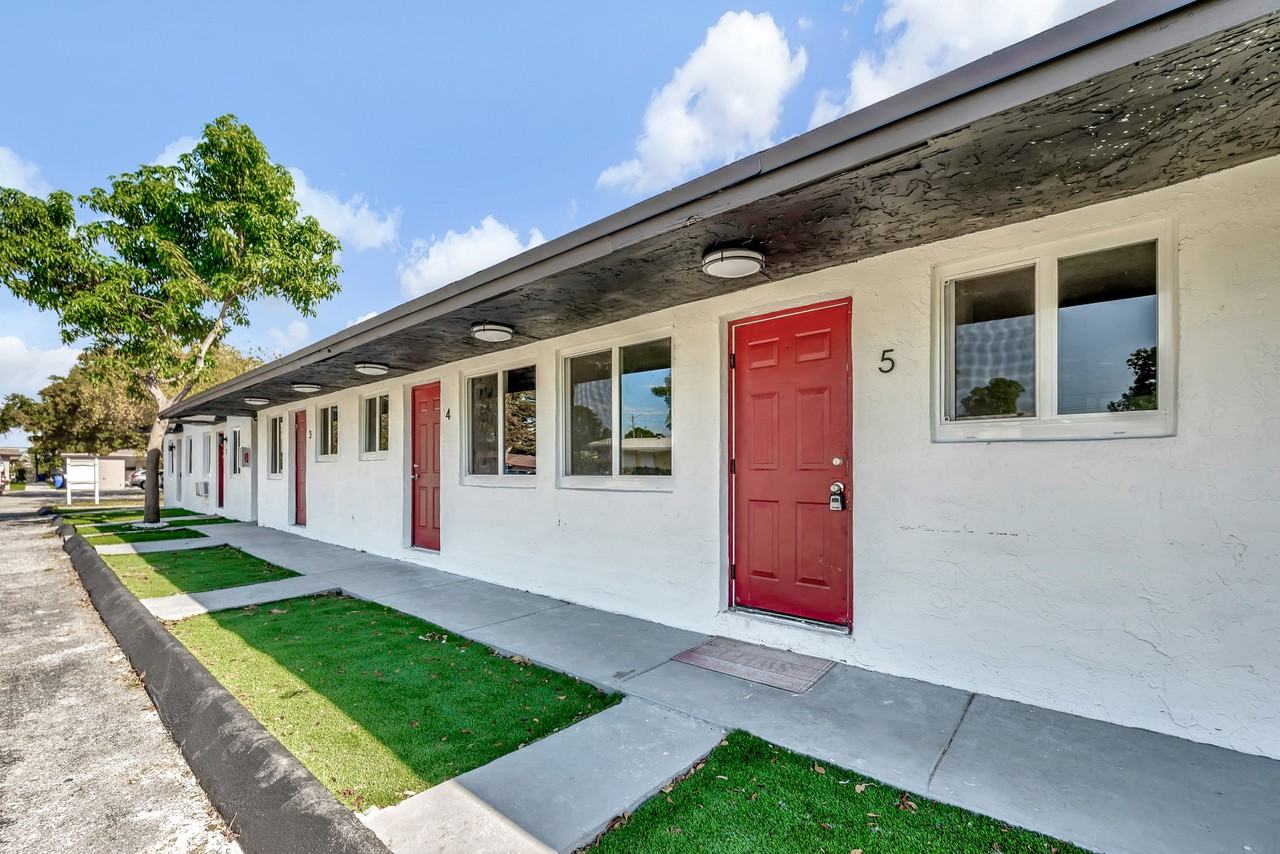 2308 Jackson Street - Photo 5 of 13