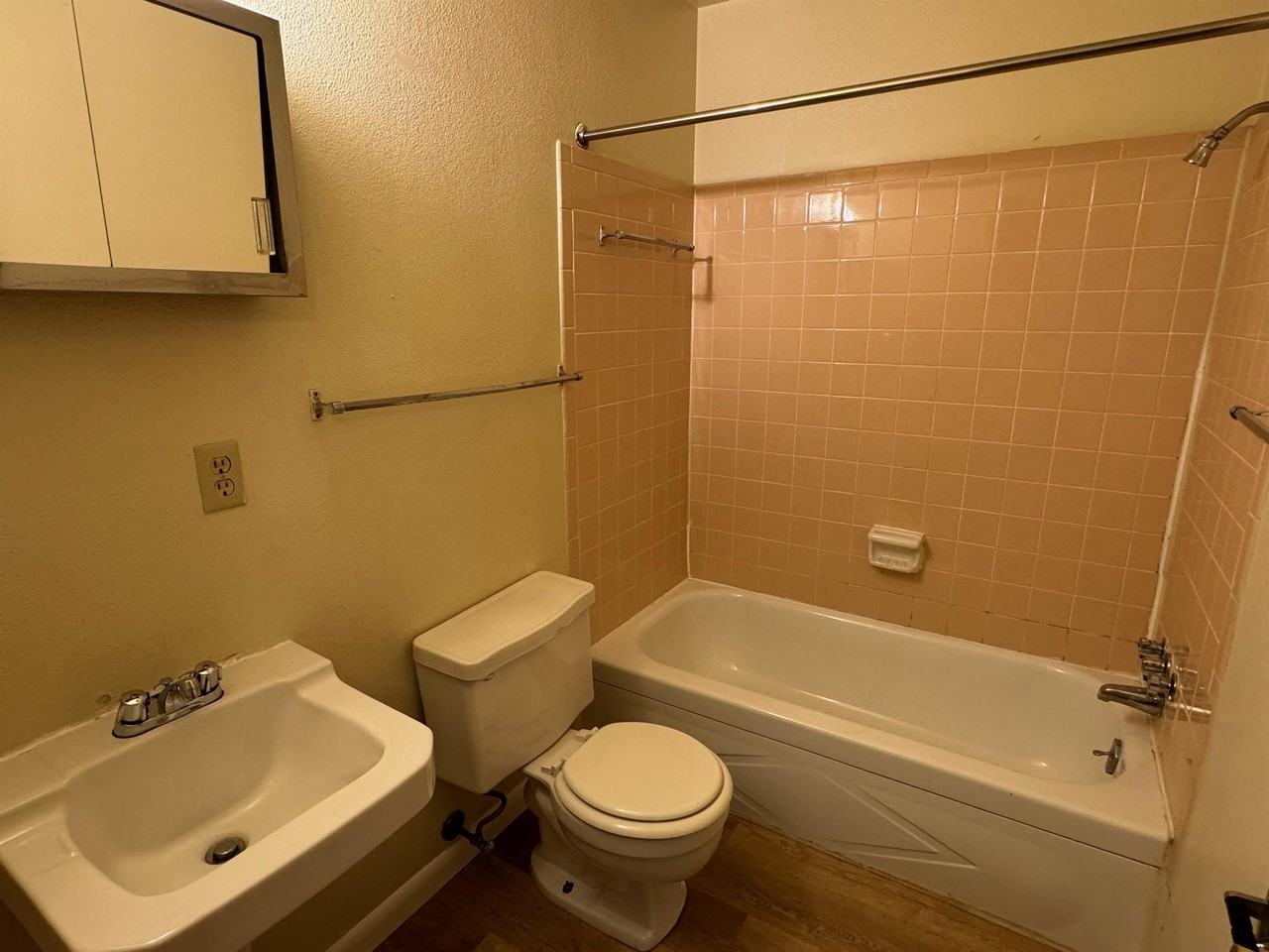 Argonne - Photo 4 of 20