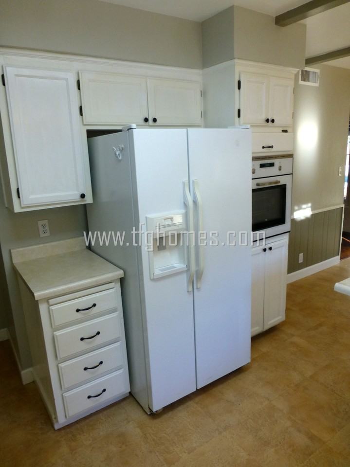 1115 Coloma Way - Photo 3 of 13