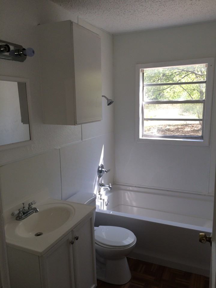 3621 Bonnie Dr - Photo 2 of 6