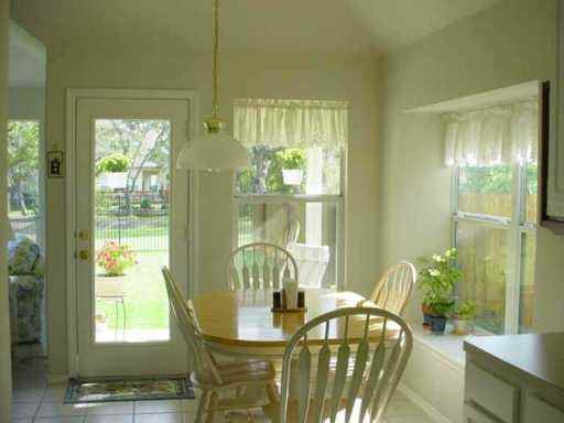 1823 Paradise Ridge Dr - Photo 2 of 6