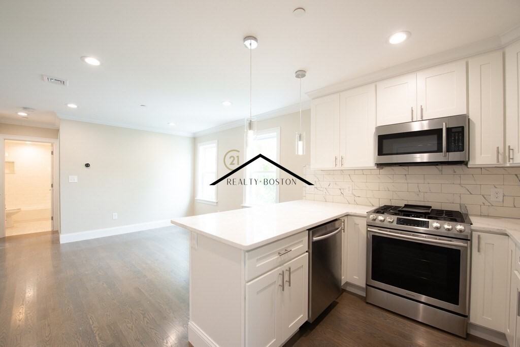 80 Cottage St #2 - Photo 2 of 11