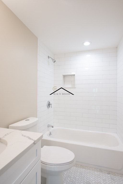 80 Cottage St #2 - Photo 6 of 11