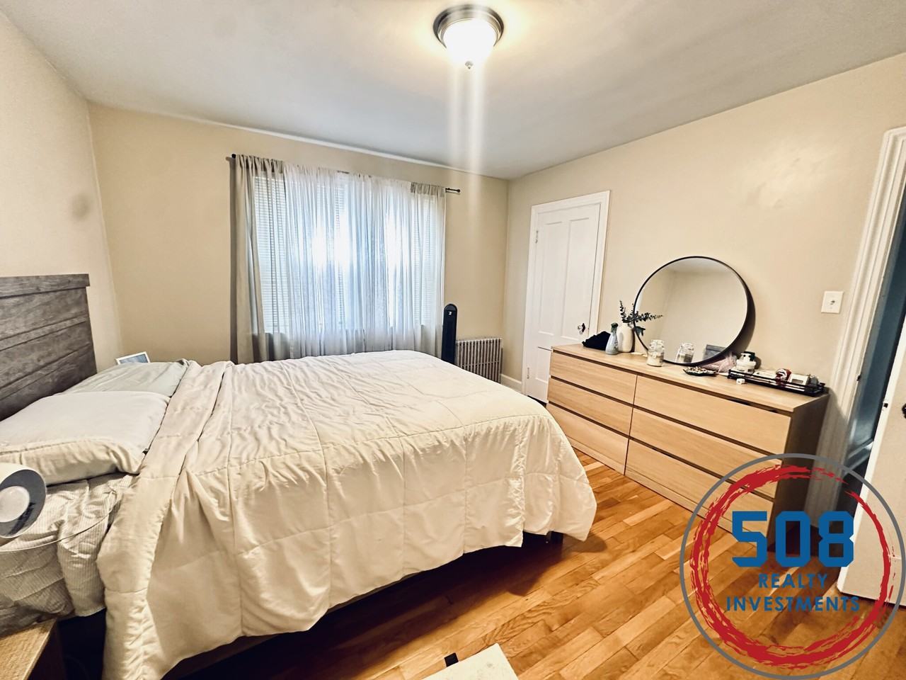 Warren St #1 - Photo 3 of 9