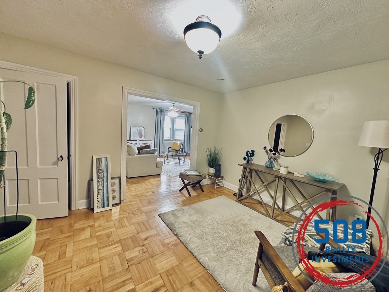 Warren St #1 - Photo 6 of 9