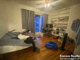 featured image of 8 Sewall St #2