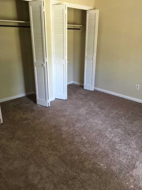 549 Thorpe St #549 - Photo 6 of 17