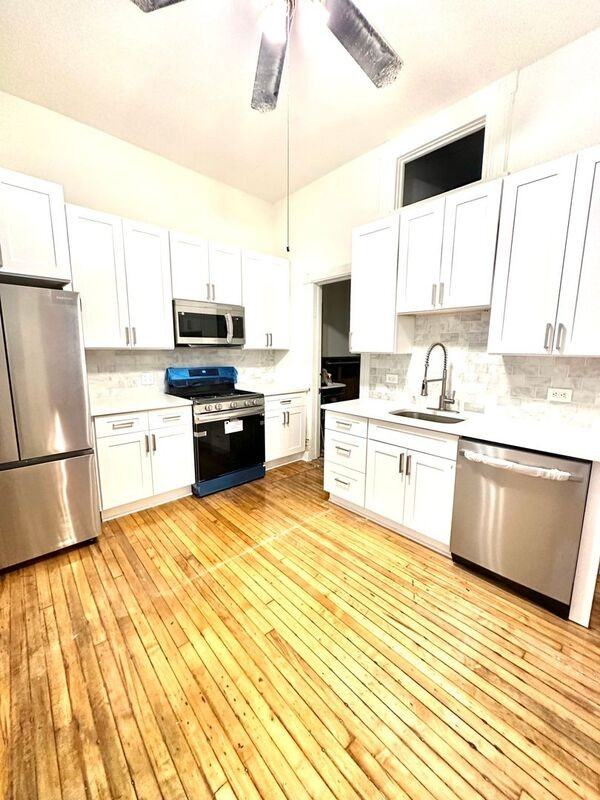 1656 S Throop St #1R - Photo 2 of 13